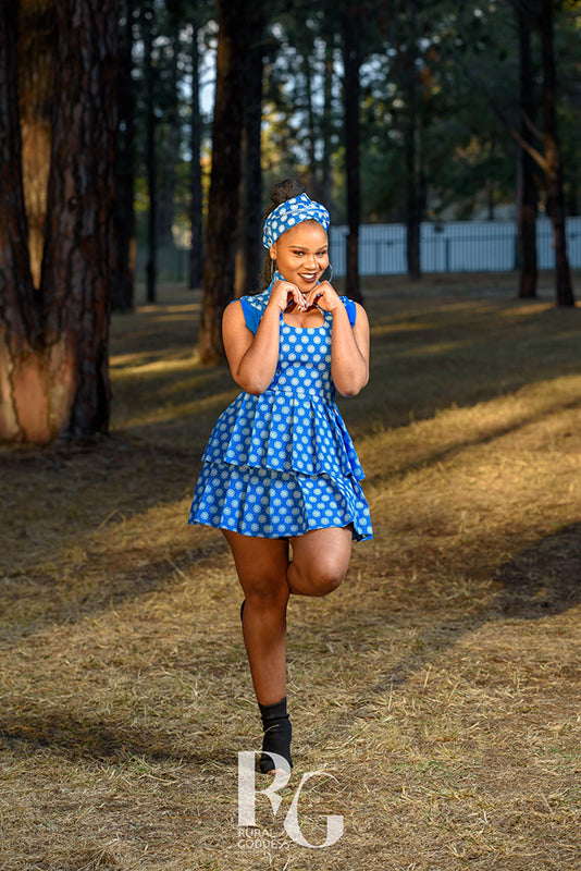 Pleated short Dress & Doek